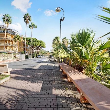 Casa Laura Elena Διαμέρισμα San Bartolomeo Al Mare Εξωτερικό φωτογραφία